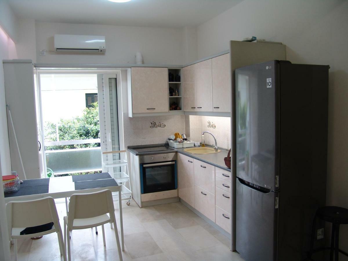 Grace Apartments Loutraki  Bagian luar foto